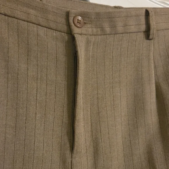 Rafaella Beige Women's Plus Size Suit - Picture 9 of 14